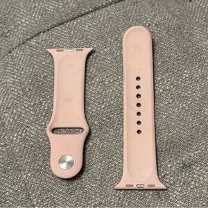 Used 45mm S/M Apple Watch band (Pink)